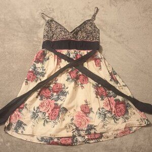 Xhilaration Romantic Floral Sundress W/ Adjustable straps and Back zipper